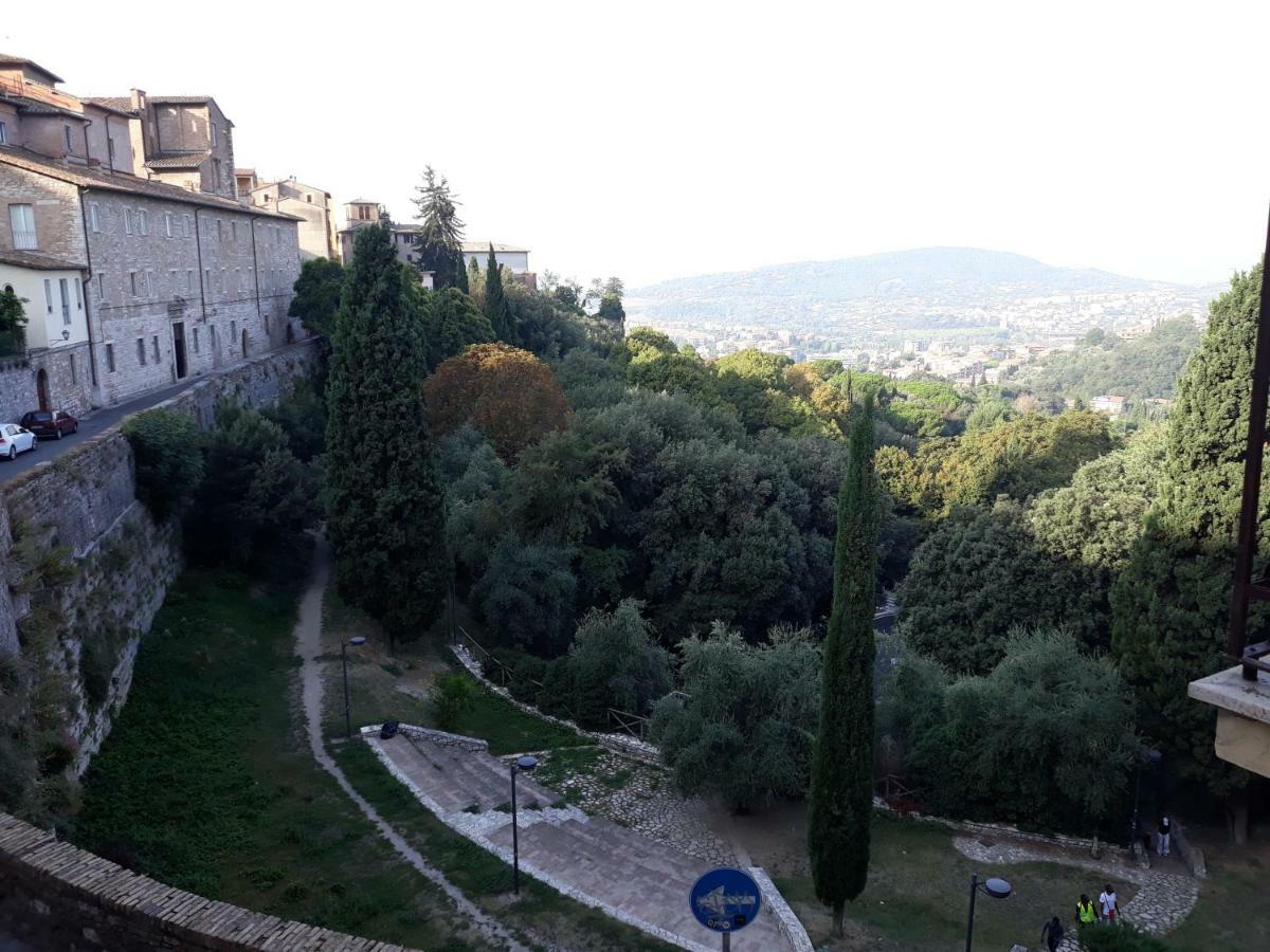 Finestra Sul Parco Appartement Perugia Buitenkant foto